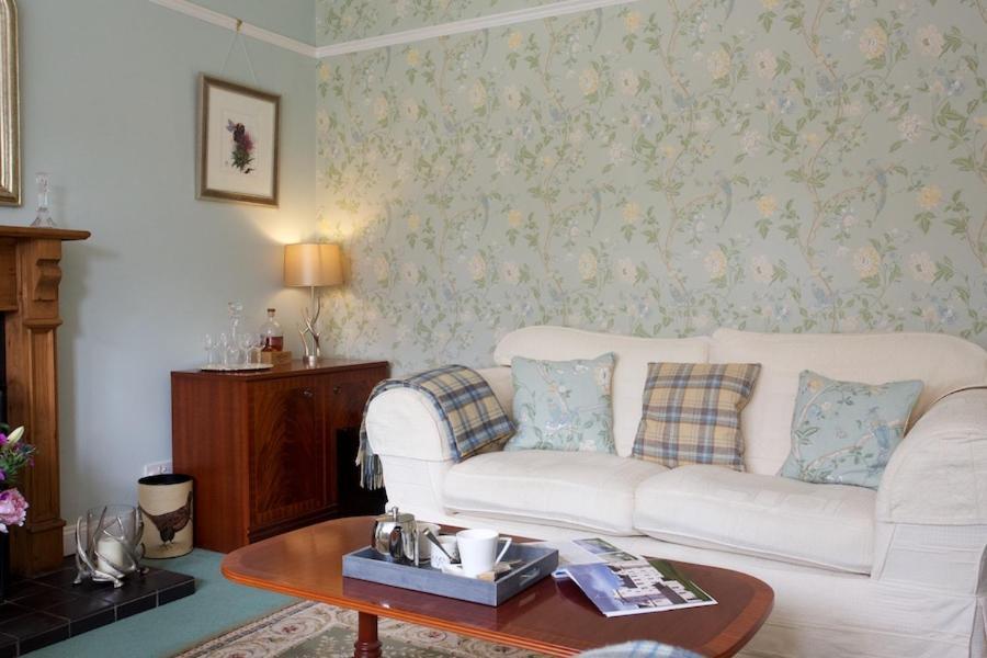 Dunmurray Lodge Guesthouse And Loft Apartment Питлохри Экстерьер фото